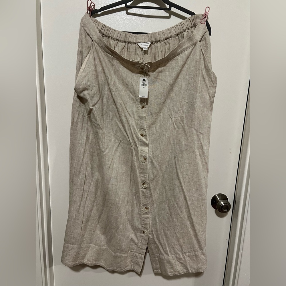 Banana Republic Light Beige A-Line Skirt
